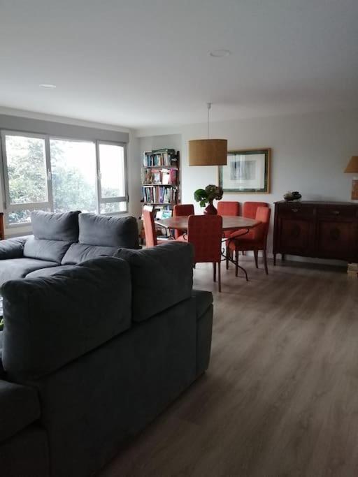 Piso Impecable 140M En El Centro De Vigo Apartment Екстериор снимка